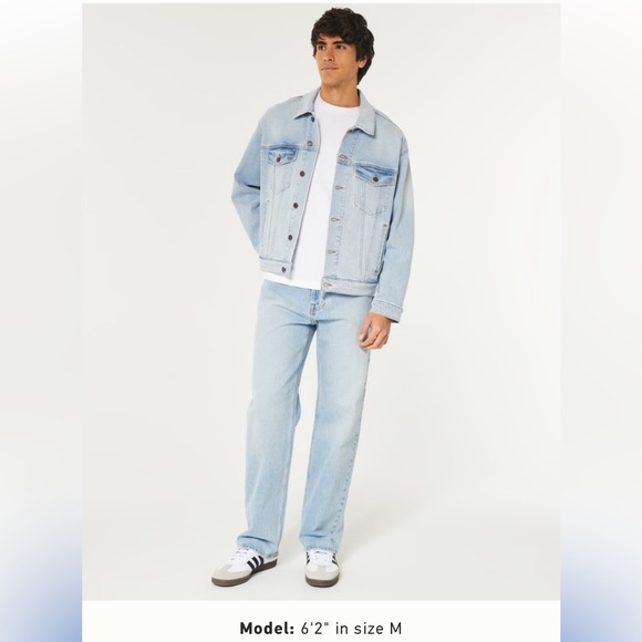 Hollister BOXY LIGHT WASH DENIM TRUCKER JACKET size small - Picture 11 of 11